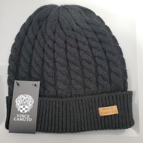 Vince Camuto Women's Total Eclipse Cable Knit Beanie OSFM Logo Hat Black… - Picture 1 of 6